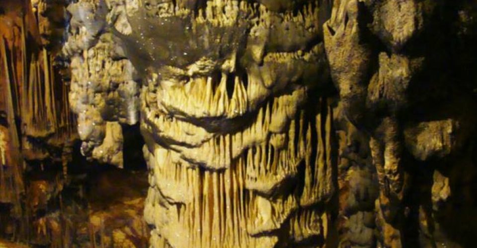 Vranjača Cave
